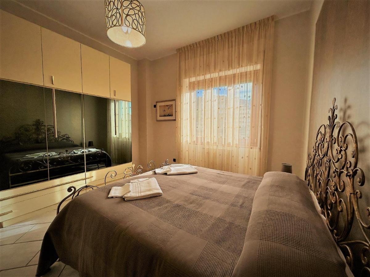 Acquamarina Holiday House Salerno Exterior foto